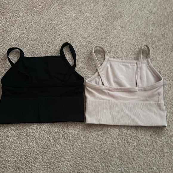 Pro-Fit Women's Black and Cream Crop Sports Bras size small - Picture 6 of 6